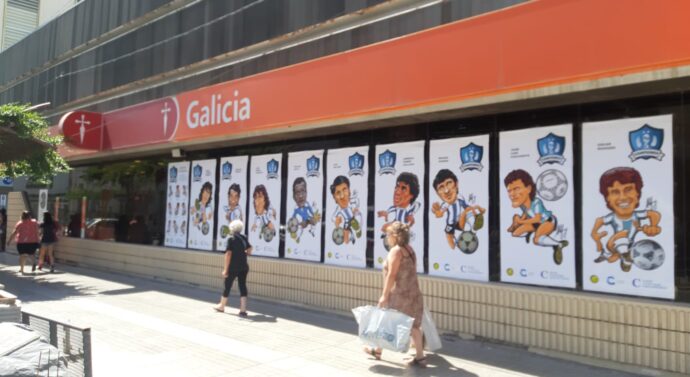 La muestra “Campeones” festejó el triunfo en la Capital Nacional de la Pelota de Fútbol