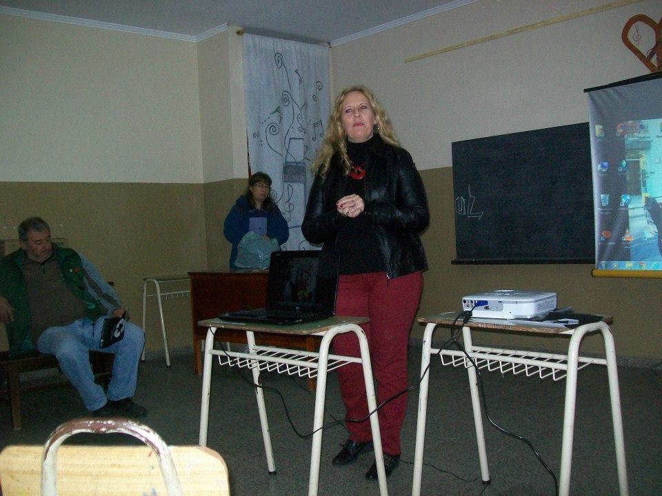 Bouquet: Charla sobre Bullying en la Escuela Primaria