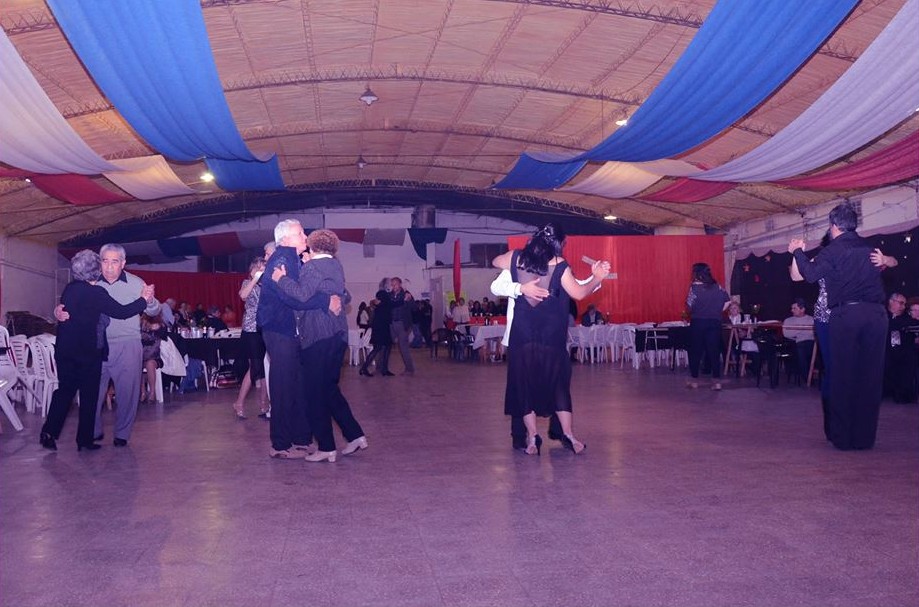 San Genaro: Primer Milonga y Baile en San Genaro