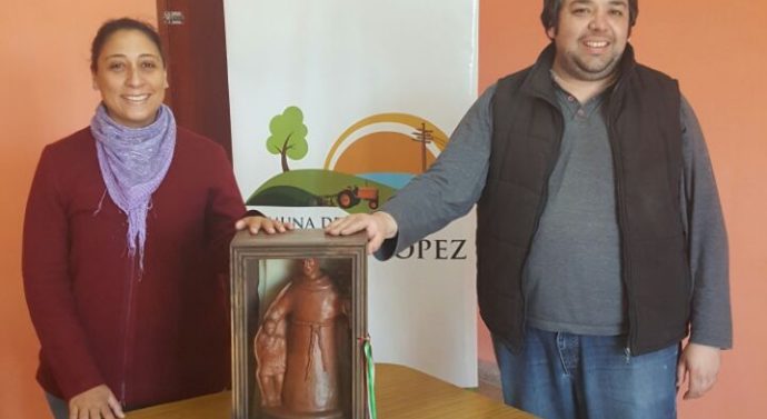 Lucio V. López recibió al Premio provincial «Julio Migno»