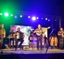 Los Palmeras cerraron la segunda noche de Las «Tardecitas de Tortugas»