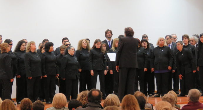 El Coro Nacional de Ciegos «Carlos Larrimbe» inició su gira santafesina en Villa Eloísa