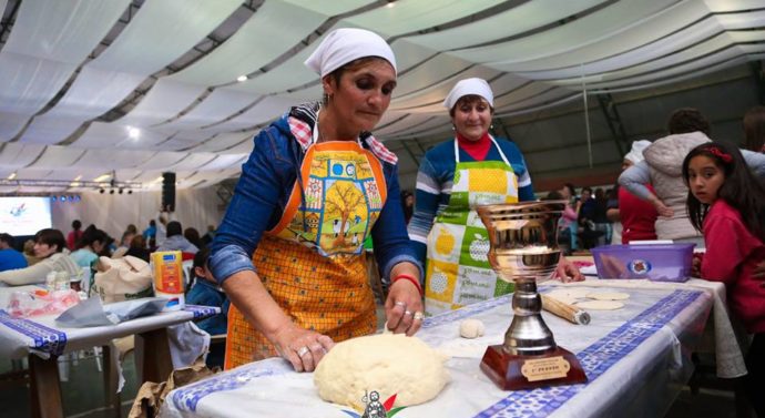 Maria Susana: Liliana Gonzáles es la nueva ganadora del «2° Concurso de la Torta Frita»