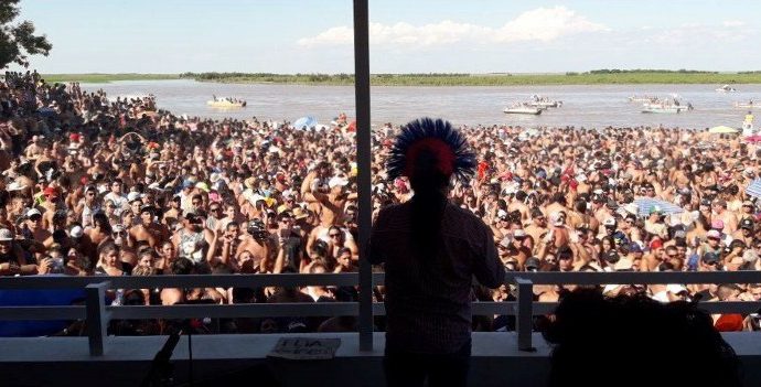 Monje prepara una nueva fiesta en el balneario La Boca