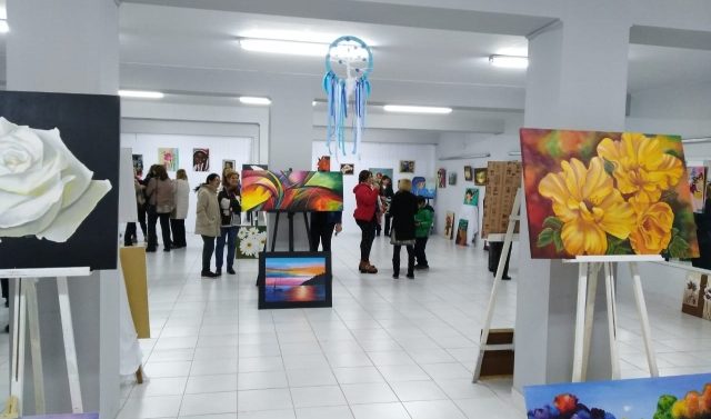 Sastre: Llega una nueva muestra de “Pinturas Decorativas”