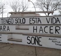 El Grupo Nueva Oportunidad  de Totoras plasma su «acción poética» en la ciudad