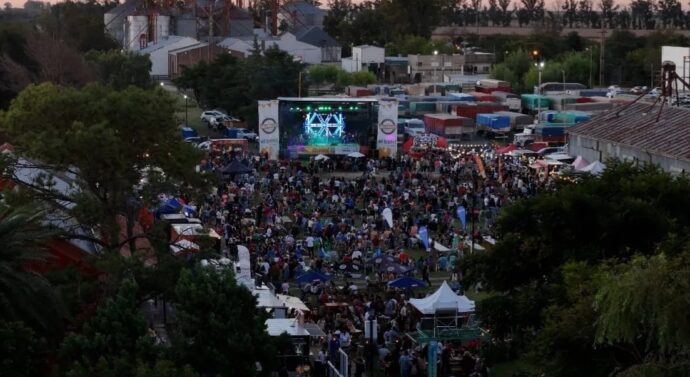 Más de 10 mil personas disfrutaron de la «Fiesta de a Cerveza»