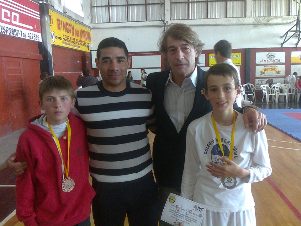 Lehmann: Alumnos de Tae kwon-do de la localidad, obtuvieron excelentes resultados en un torneo.