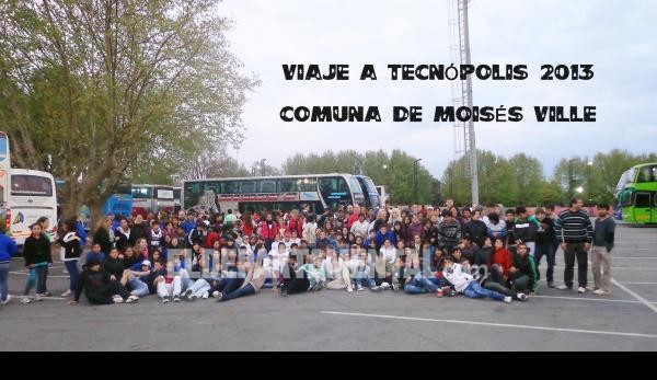 Alumnos de Moisés Ville viajaron a Tecnópolis 2013.