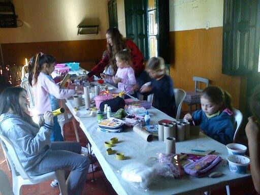 Estación Clucellas: Taller de Arte para niñas