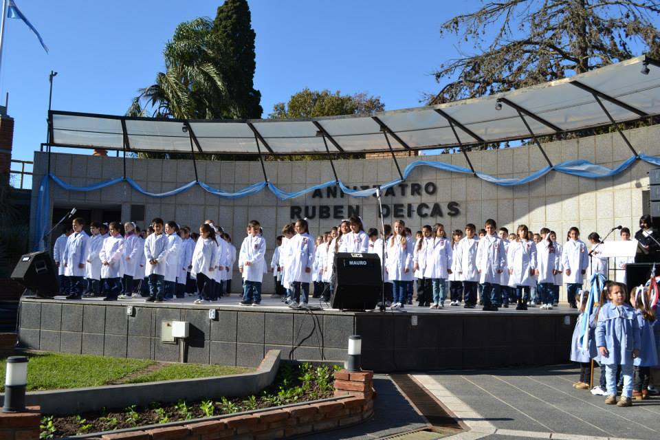 San Vicente: Acto oficial – Día de la bandera