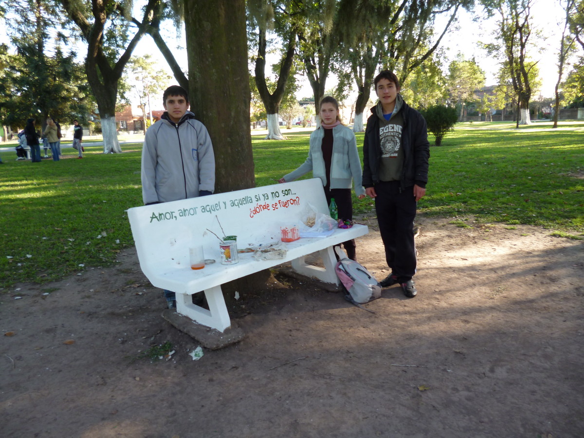 Lehmann: Alumnos decoraron la plaza