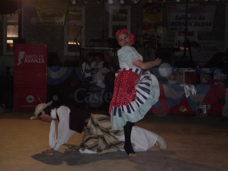 Colonia Aldao: Una multitud le dio vida a la 14° fiesta provincial del capelettín