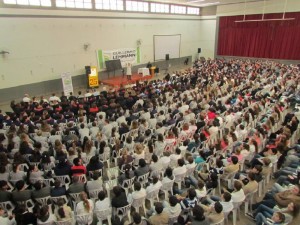 Más de 1300 personas se capacitaron sobre drogadicción con el Dr. Miroli en Pilar