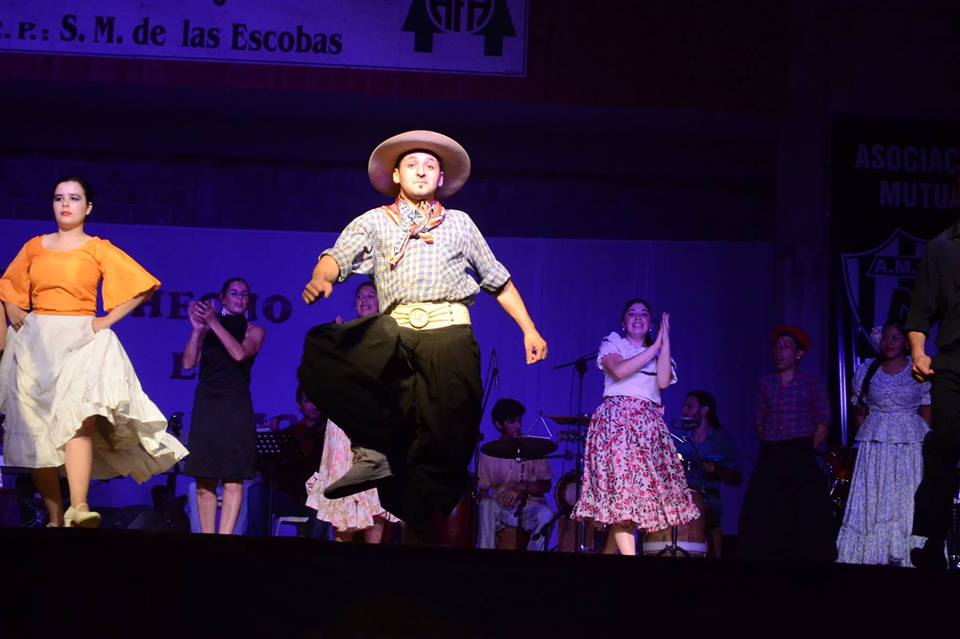 San Martín de la Escobas: Fiesta de Cultura 2014 “Hecho en Latinoamérica”