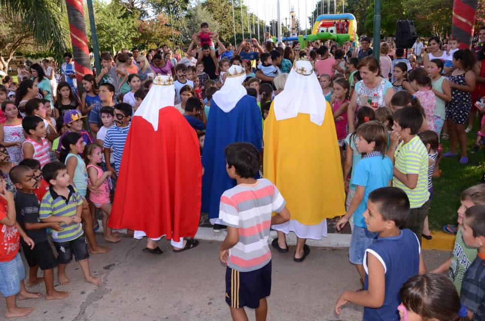 Los Reyes Magos visitaron Pilar