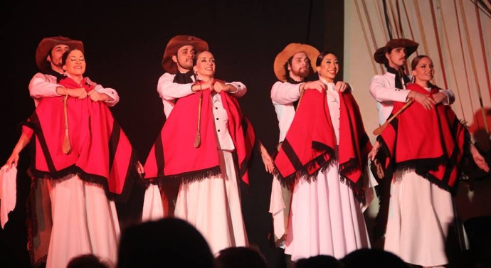 El «Ballet Folclórico Nacional» cerró su gira en la ciudad de Esperanza