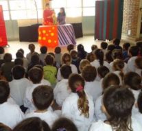 Esperanza: El Cervantes va a la Escuela y la Escuela va al Cervantes