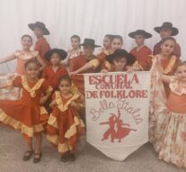 El Taller de Folclore de Bella Italia se hizo presente en el Festival de Felicia