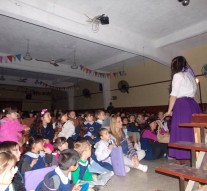 Tarde de Teatro: «Huesito Caracú» se presentó en Acebal