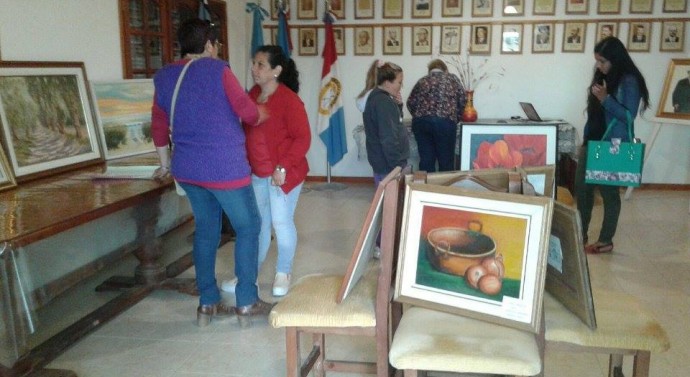 Apertura de la Muestra “Colores y Arte” en Gödeken