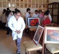 Alumnos y vecinos de Gödeken visitaron la Muestra «Colores y Arte»