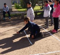 Escuelas Primarias de Hughes se sumaron al «Torneo Provincial de Bolitas»