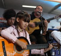 Fascinante recital de guitarras y canciones en Arroyo Seco