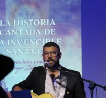 Se presentó la «Historia Cantada de la Invencible Santa Fe» en Rosario
