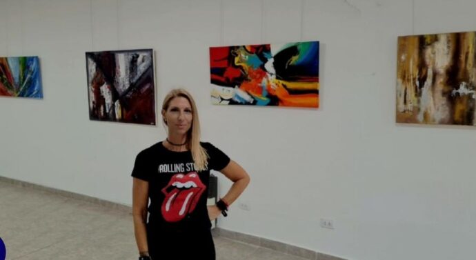 Acebal: Georgina Diruscio «Cuando estoy pintando y creando, me desconecto del planeta»