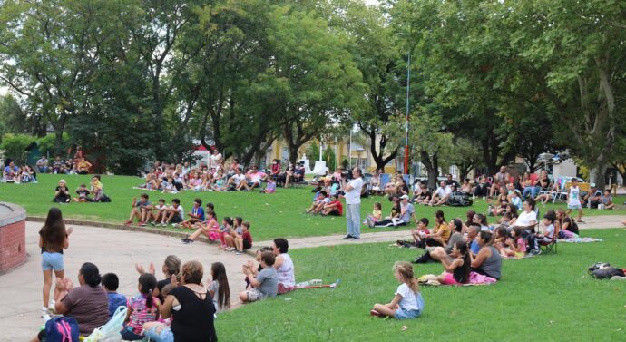 «Circo de Bolsillo» cerró la recorrida del «Maratón Teatral Ruta 21»