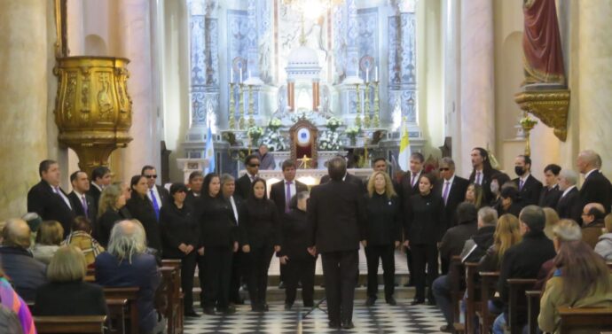 Imponente concierto del «Coro Nacional de Ciegos» en la Catedral de Rosario