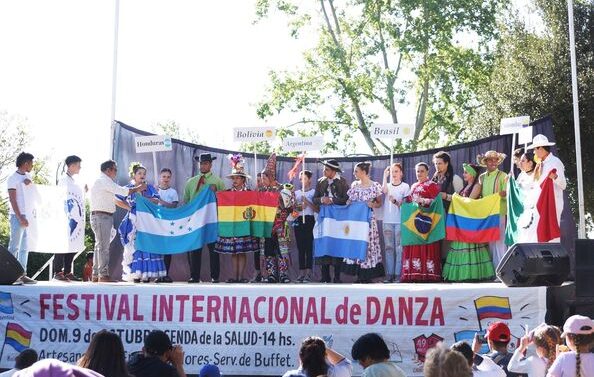 Inolvidable «Festival Internacional de Danzas» en Santa Isabel