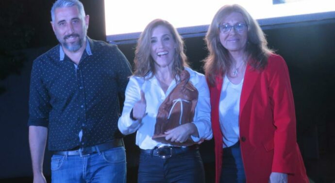 Soledad fue reconocida con el Premio «Julio Migno 2022»