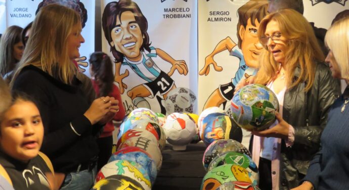 «Arte en Pelotas» y «Campeones» llegó a Arequito