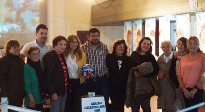 La comunidad de Santa Isabel disfrutó de «Arte en Pelotas» y «Campeones»