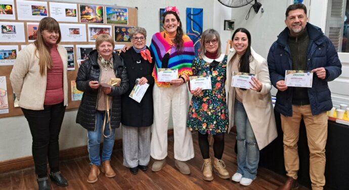 Muestra de Arte sobre paisajes, caminos y Pachamama en Villa Cañas