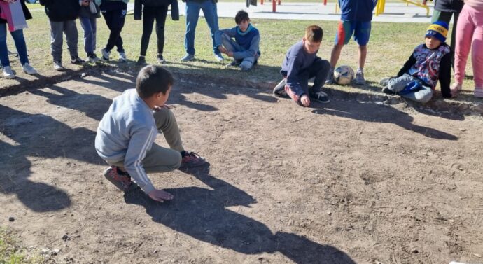 Con gran éxito se jugó en Pérez el «Torneo Provincial de Bolitas»