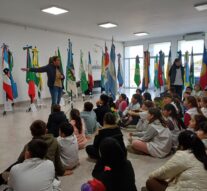 «Abanderados» se presentó en Acebal