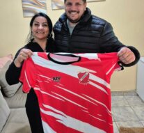La Camiseta del C.S.C. D. de Coronel Domínguez dice presente en “La Pasión en mi piel”