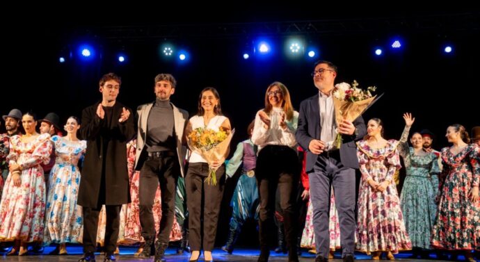 Cierre de la gira del Ballet Folclórico Nacional en Venado Tuerto.