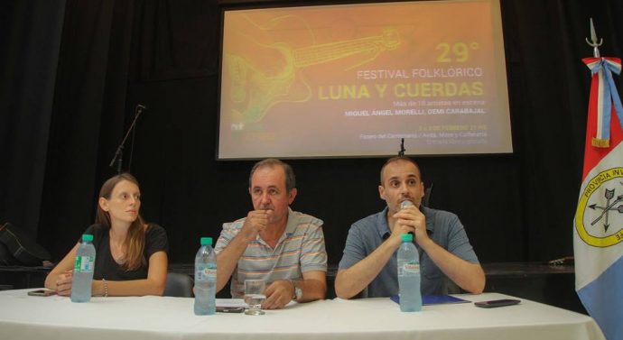 Se presentó la 29º edición del Festival Folclórico “Luna y Cuerdas”
