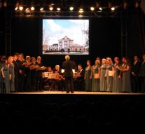 El Coro Polifónico festejó su sexagésimo aniversario con  un «Canto Pleno»