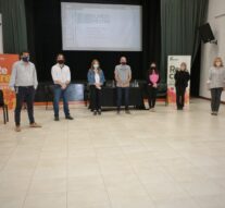 El Ente Cultural Santafesino inició el ciclo de reuniones en Recreo.