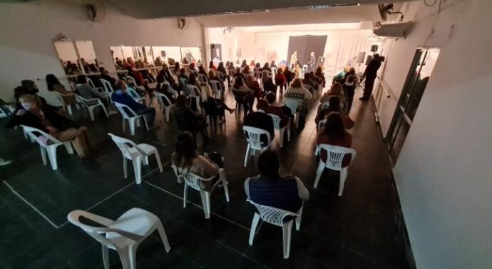 Nueva normalidad: Exitosa obra de teatro bajo protocolo en San Javier