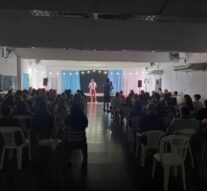San Javier: A sala llena se presentó el «Grupo de Teatro Juvenil Municipal».