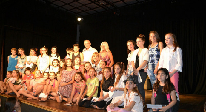 Ceres: Cierre lectivo del Taller del Teatro de Niños del Liceo Municipal