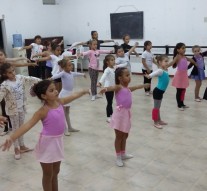 San Guillermo: Amplia concurrencia en el Taller de Danzas Clásicas