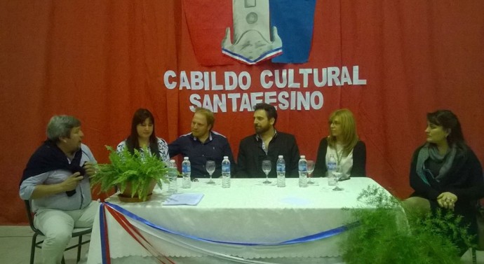 Gato Colorado abrió las puertas del «IV Cabildo Cultural Santafesino»