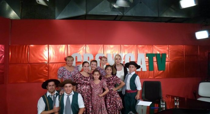 La Academia «Huayra Pampa» de Tostado presente en Crónica TV